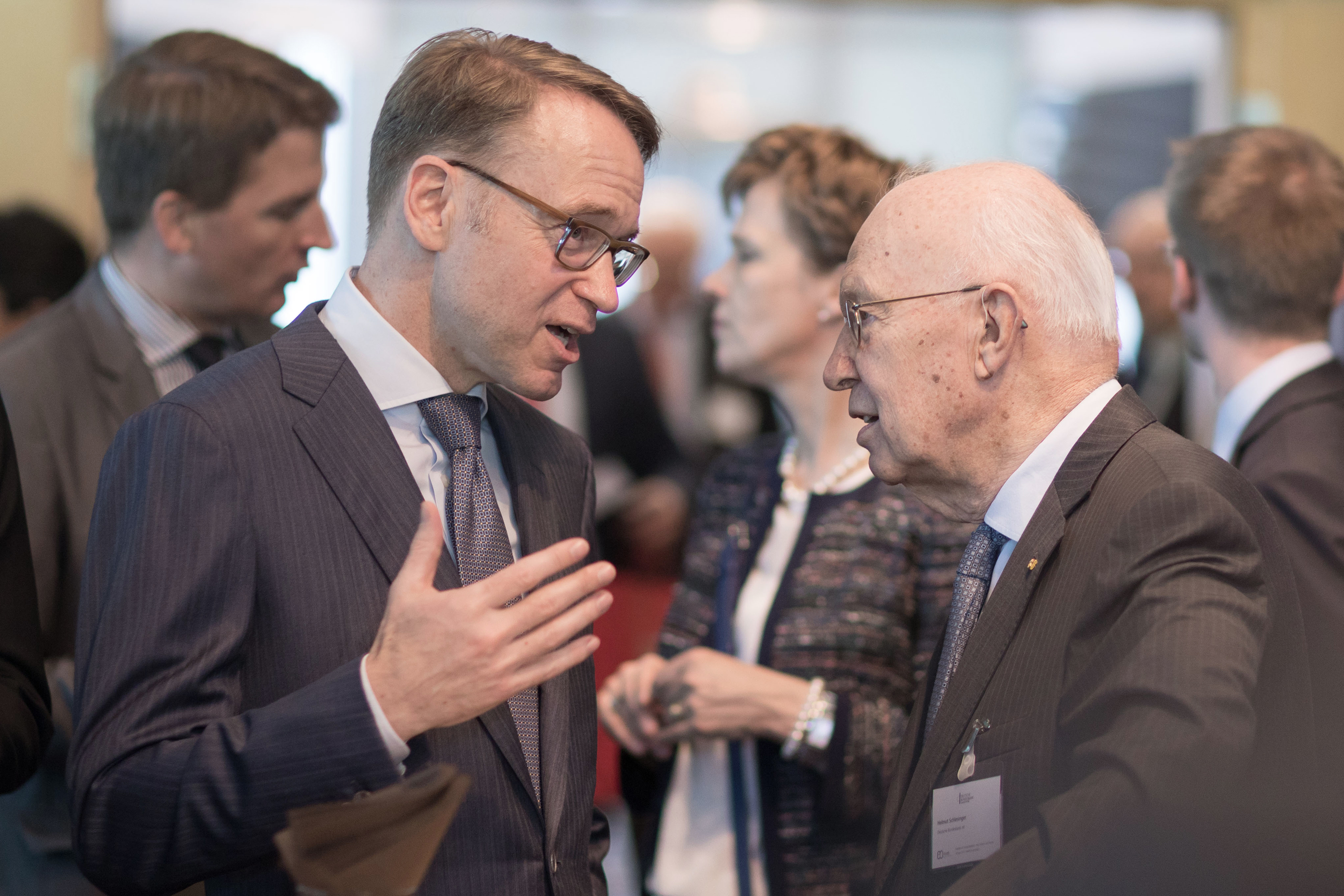 BundesbankSymposium erörtert Grenzen des Zentralbankwesens Deutsche