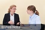 Mitarbeiterinnen der Bundesbank beim Erfahrungsaustausch