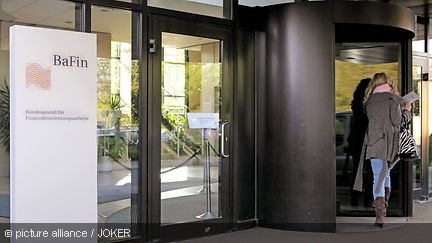 A woman at the entrance of the Federal Financial Supervisory Authority